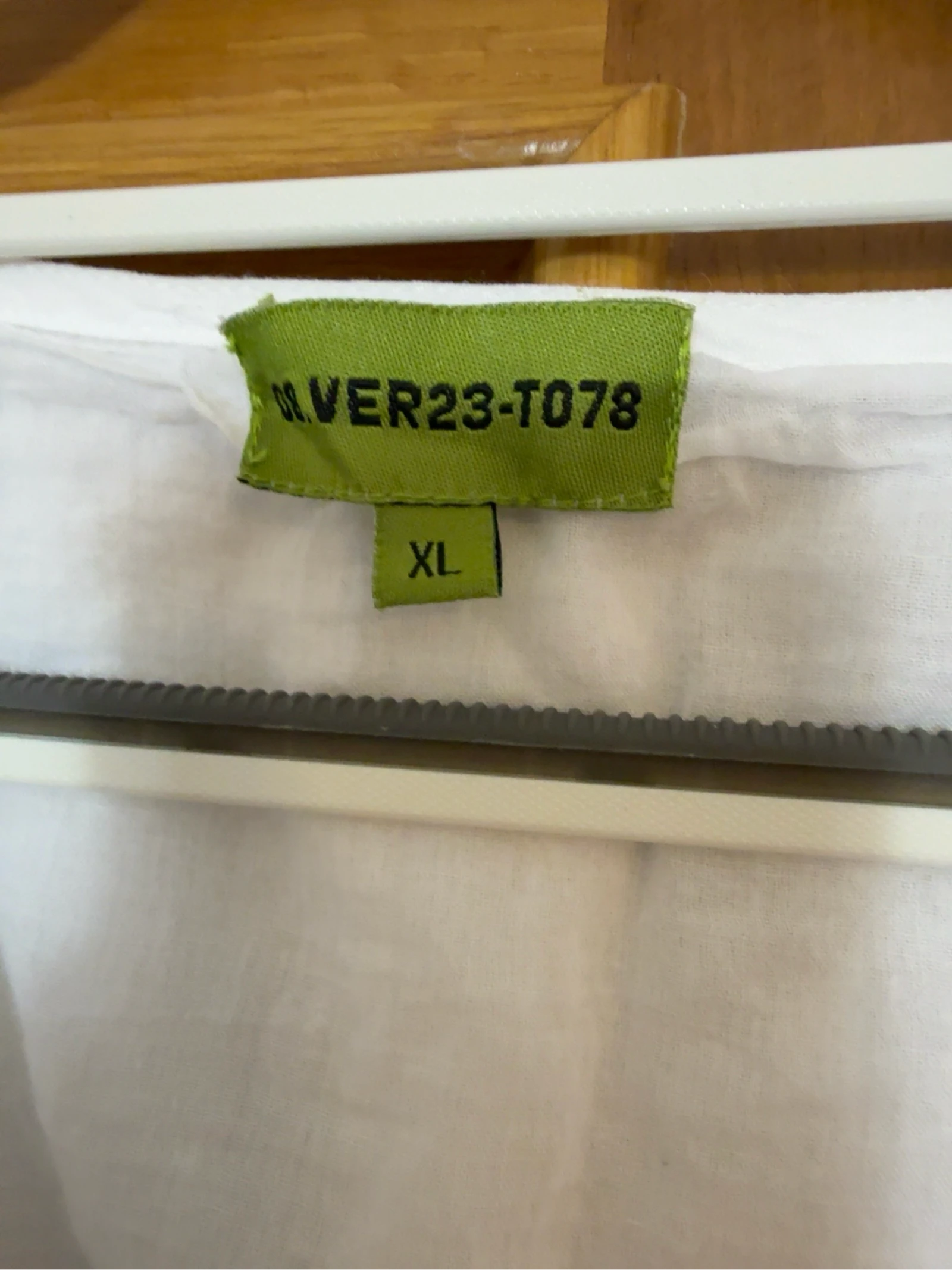 Witte viscose jurk met kant XL – photo 5